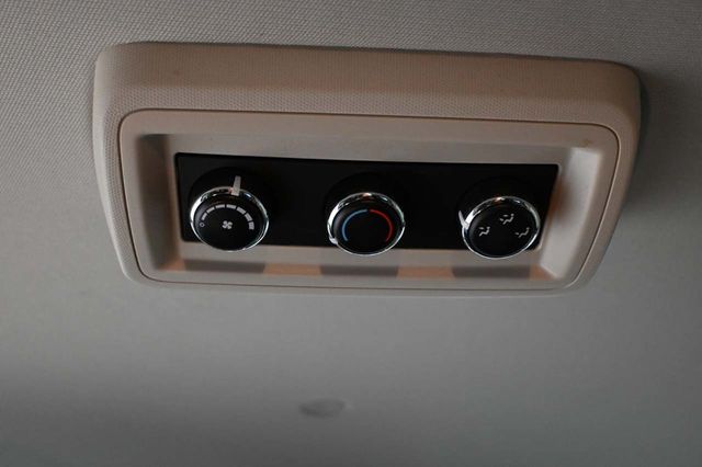 2017 Dodge Grand Caravan SE Mobility Handicap Van - 23003838 - 26