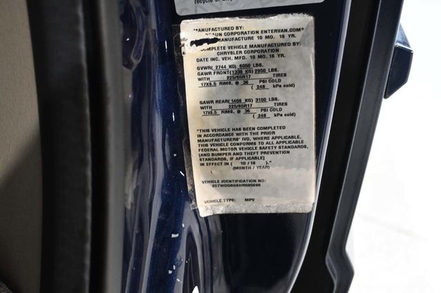 2017 Dodge Grand Caravan SE Mobility Handicap Van - 23003838 - 31