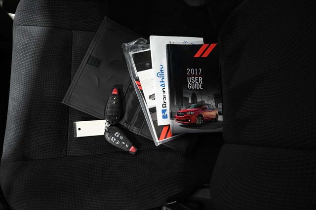 2017 Dodge Grand Caravan SE Mobility Handicap Van - 23003838 - 35