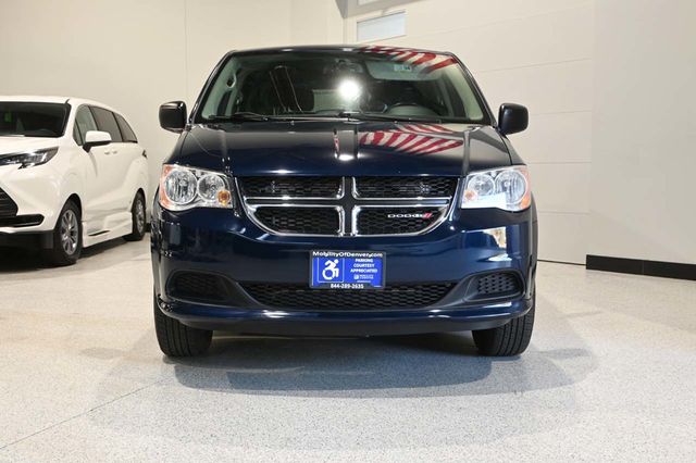 2017 Dodge Grand Caravan SE Mobility Handicap Van - 23003838 - 3