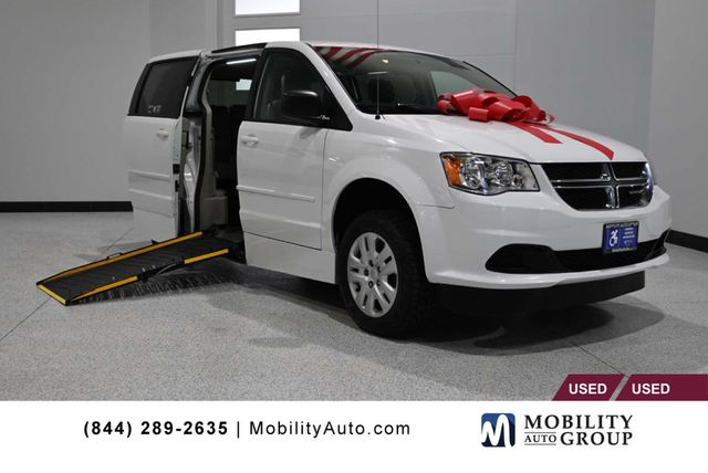 2017 Dodge Grand Caravan SE Mobility Handicap Van - 23030869 - 0