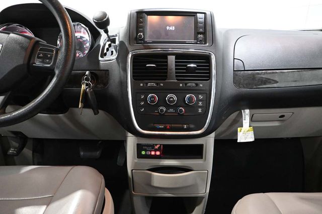 2017 Dodge Grand Caravan SE Mobility Handicap Van - 23030869 - 22