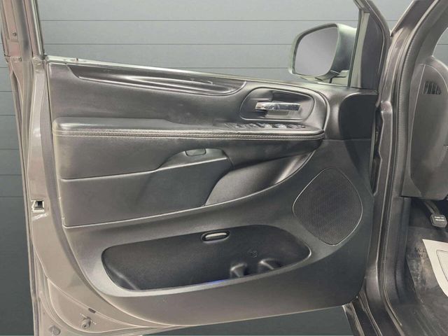 2017 Dodge Grand Caravan SE Plus Wagon - 22948535 - 10