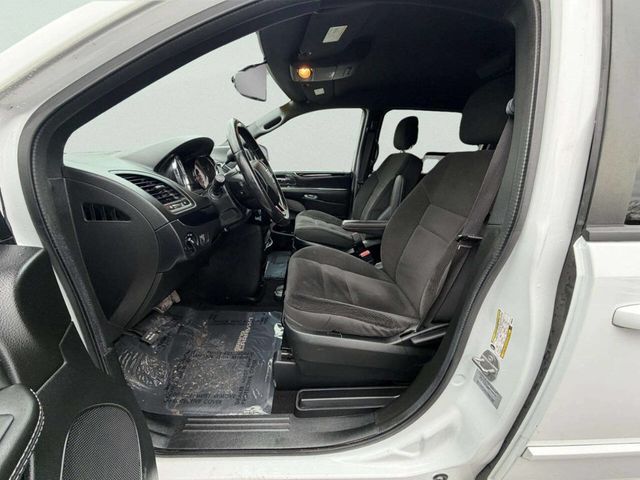 2017 Dodge Grand Caravan SE Plus Wagon - 22970213 - 13