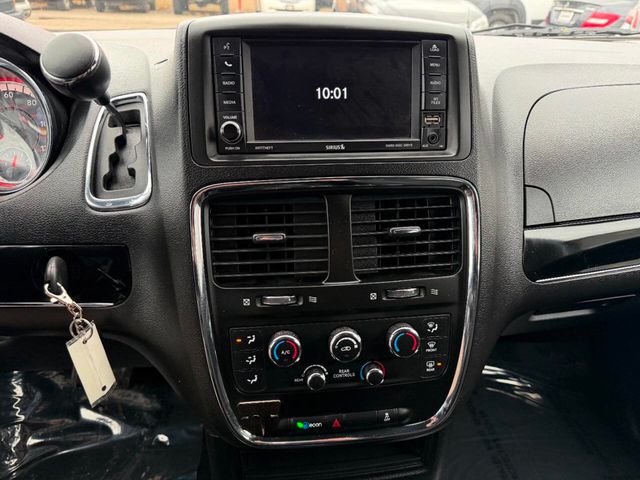 2017 Dodge Grand Caravan SE Plus Wagon - 22970213 - 33