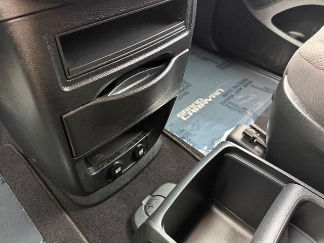 2017 Dodge Grand Caravan SE Plus Wagon - 22970213 - 38