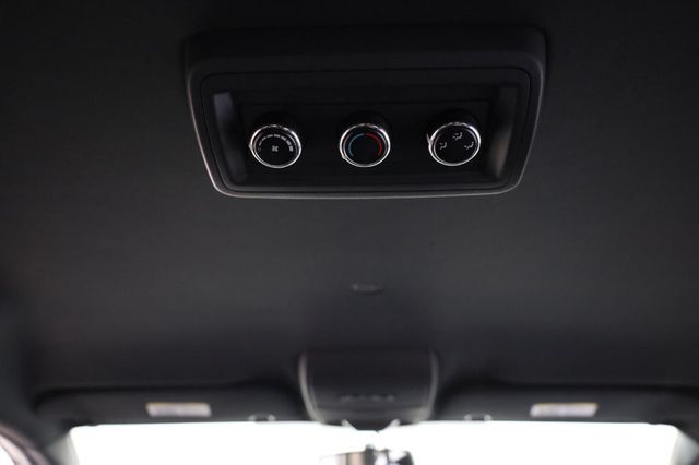 2017 Dodge Grand Caravan SXT - 23025215 - 29