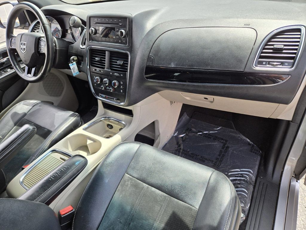 2017 Dodge Grand Caravan SXT Wagon - 22887869 - 13