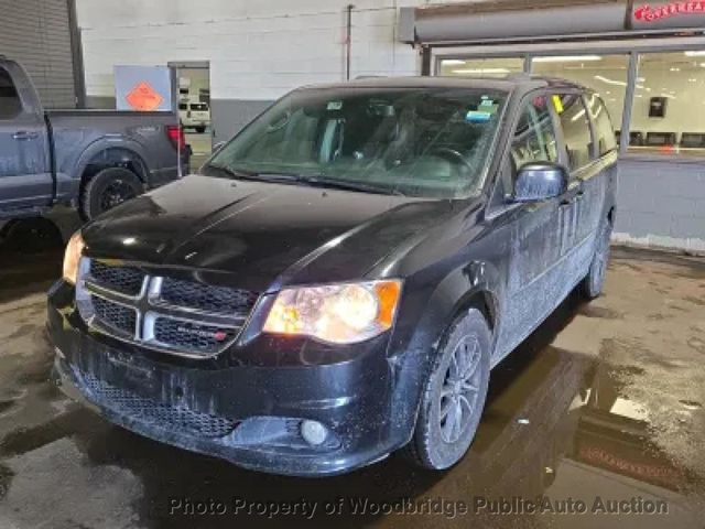 2017 Dodge Grand Caravan SXT Wagon - 23003643 - 0