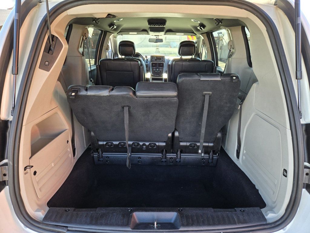 2017 Dodge Grand Caravan SXT Wagon - 22954707 - 10