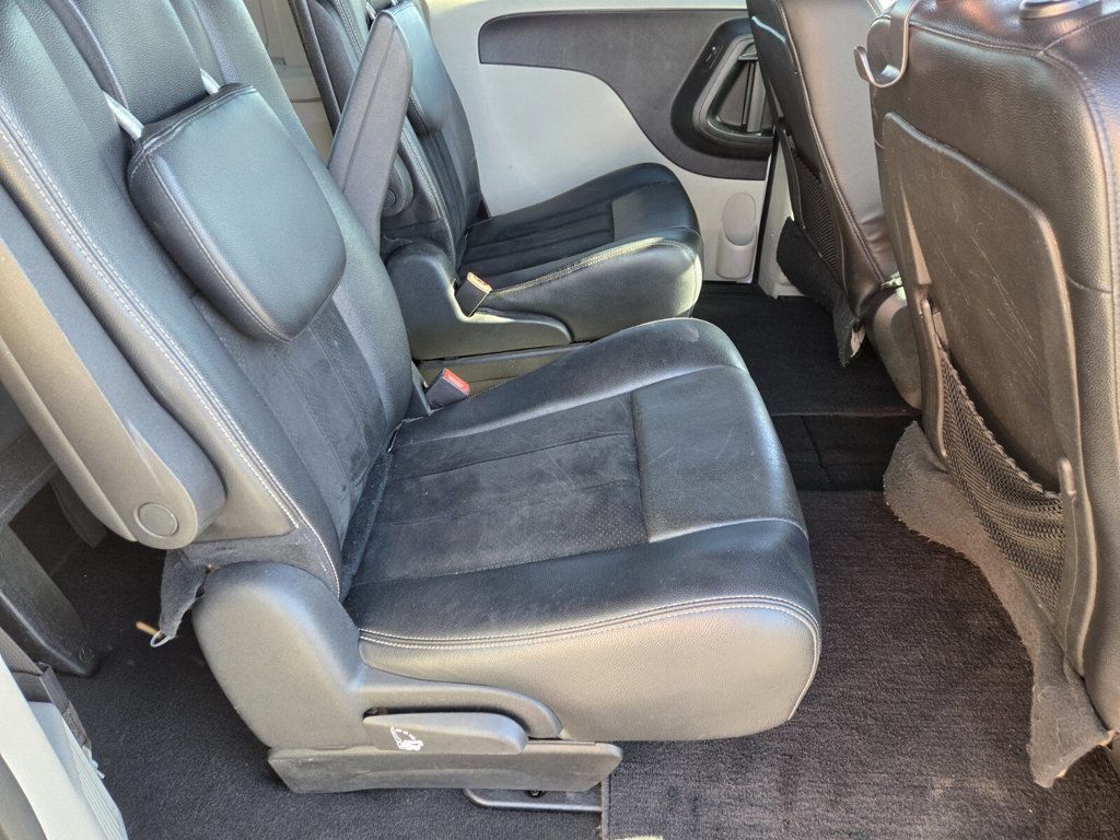 2017 Dodge Grand Caravan SXT Wagon - 22954707 - 11