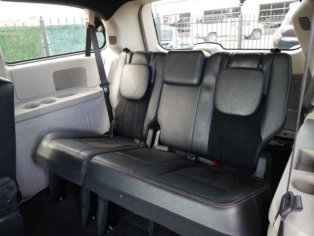 2017 Dodge Grand Caravan SXT Wagon - 22800897 - 6