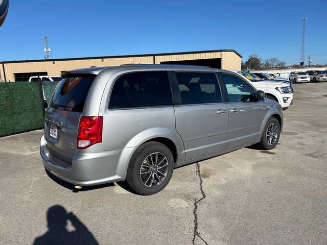 2017 Dodge Grand Caravan SXT Wagon - 22961709 - 3