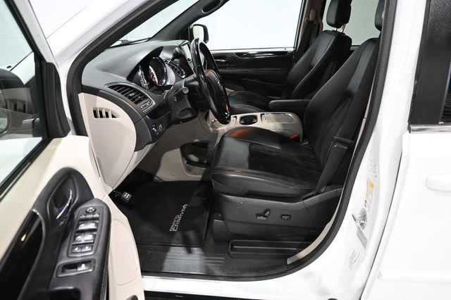 2017 Dodge Grand Caravan SXT Wagon - 23019467 - 12