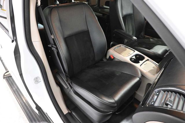 2017 Dodge Grand Caravan SXT Wagon - 23019467 - 15