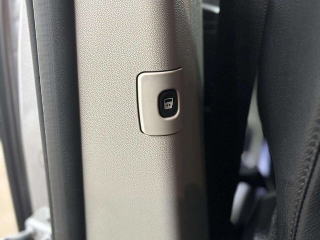 2017 Dodge Grand Caravan SXT Wagon - 22996138 - 14