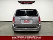 2017 Dodge Grand Caravan SXT Wagon - 22996138 - 3