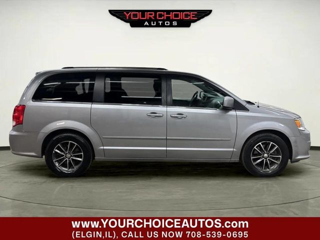 2017 Dodge Grand Caravan SXT Wagon - 22996138 - 5