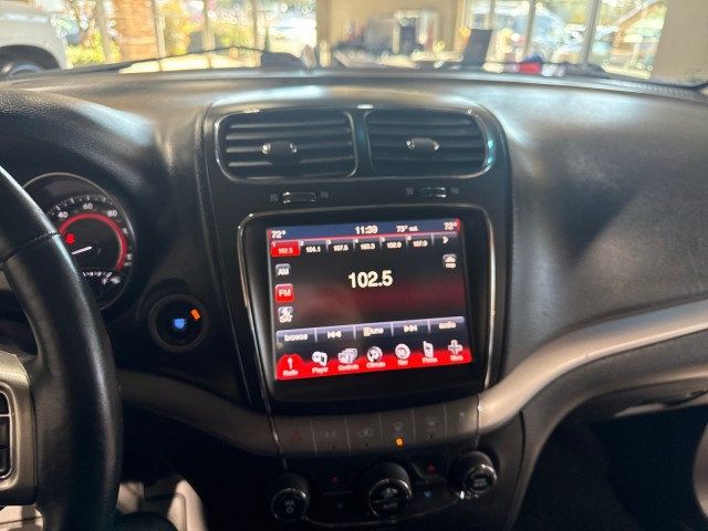 2017 Dodge Journey Crossroad - 22945834 - 24