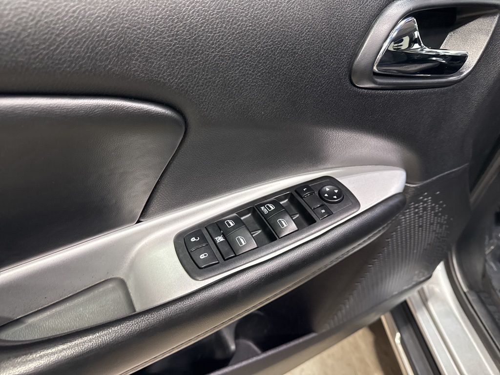 2017 Dodge Journey Crossroad - 22973792 - 25