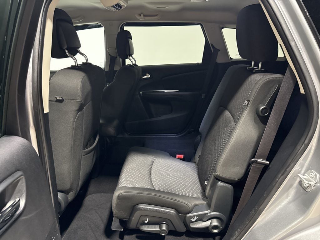 2017 Dodge Journey Crossroad - 22973792 - 26