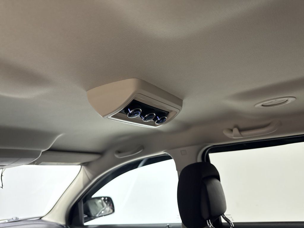 2017 Dodge Journey Crossroad - 22973792 - 29