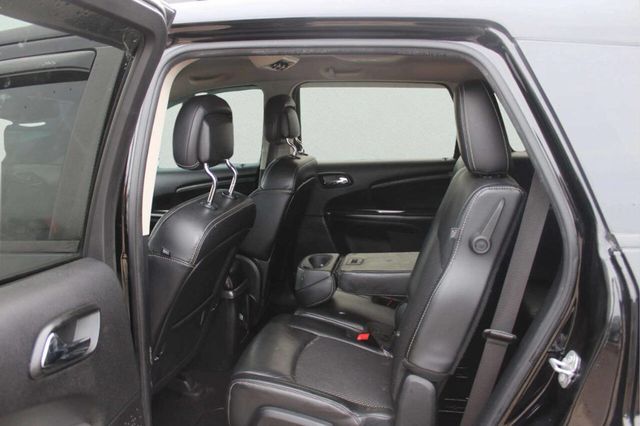 2017 Dodge Journey Crossroad 4dr SUV - 23000601 - 4