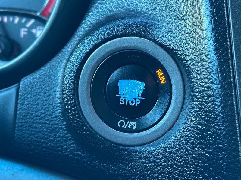 2017 Dodge Journey Crossroad 4dr SUV - 22912819 - 44