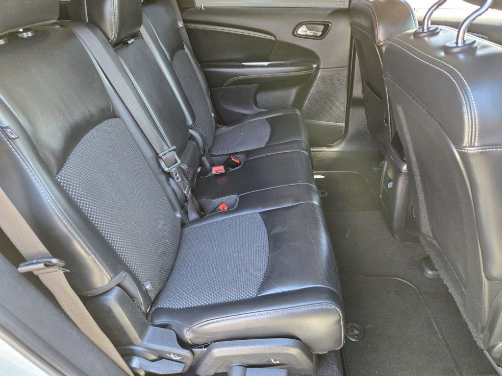 2017 Dodge Journey Crossroad Plus FWD - 22914864 - 12