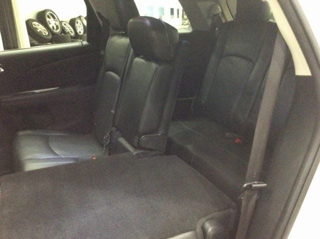 2017 Dodge Journey GT AWD - 22847356 - 26