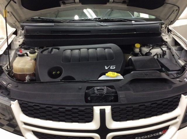 2017 Dodge Journey GT AWD - 22847356 - 30