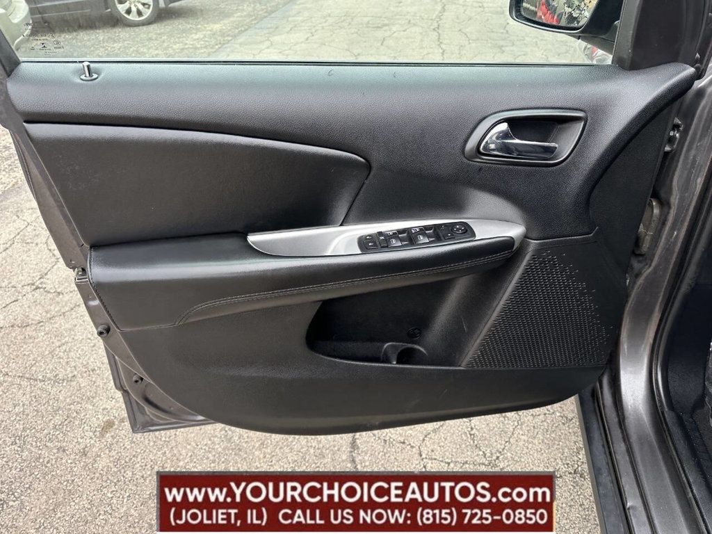 2017 Dodge Journey SE FWD - 22816698 - 11