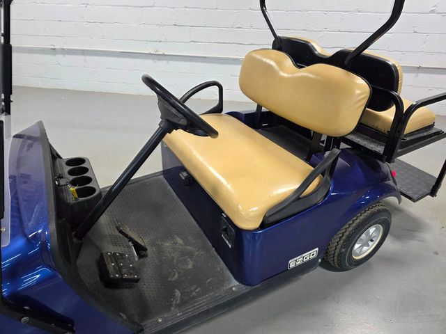 2017 E-Z-GO TXT 2+2  - 22967912 - 12