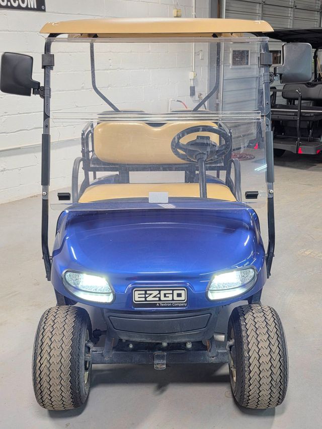 2017 E-Z-GO TXT 2+2  - 22967912 - 2