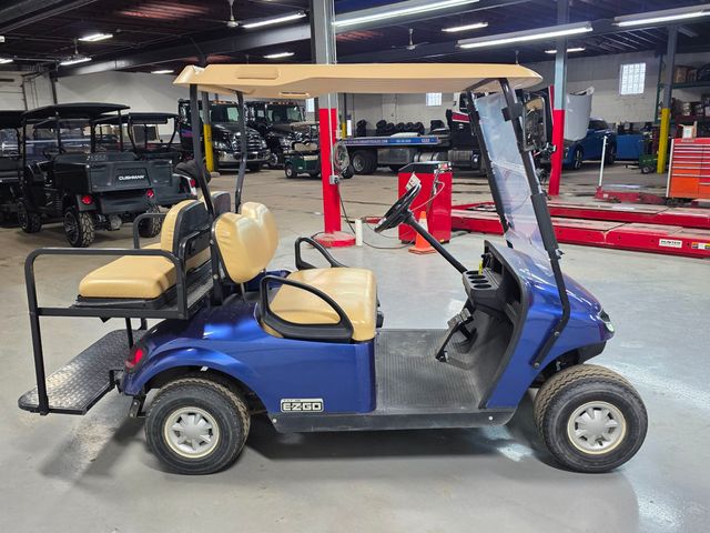 2017 E-Z-GO TXT 2+2  - 22967912 - 6