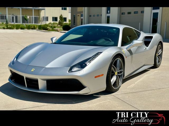 TREVI トレビ FW-207 2017 Used Ferrari 488 GTB 2017 FERRARI 488 GTB *CARBON FIBRE