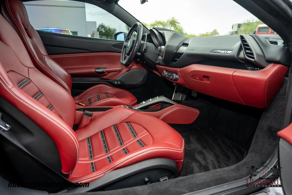 2017 Ferrari 488 GTB Coupe - 23060411 - 26