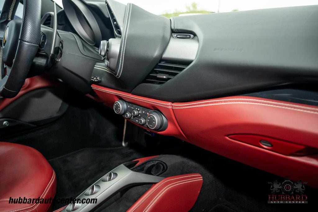 2017 Ferrari 488 GTB Coupe - 23060411 - 28