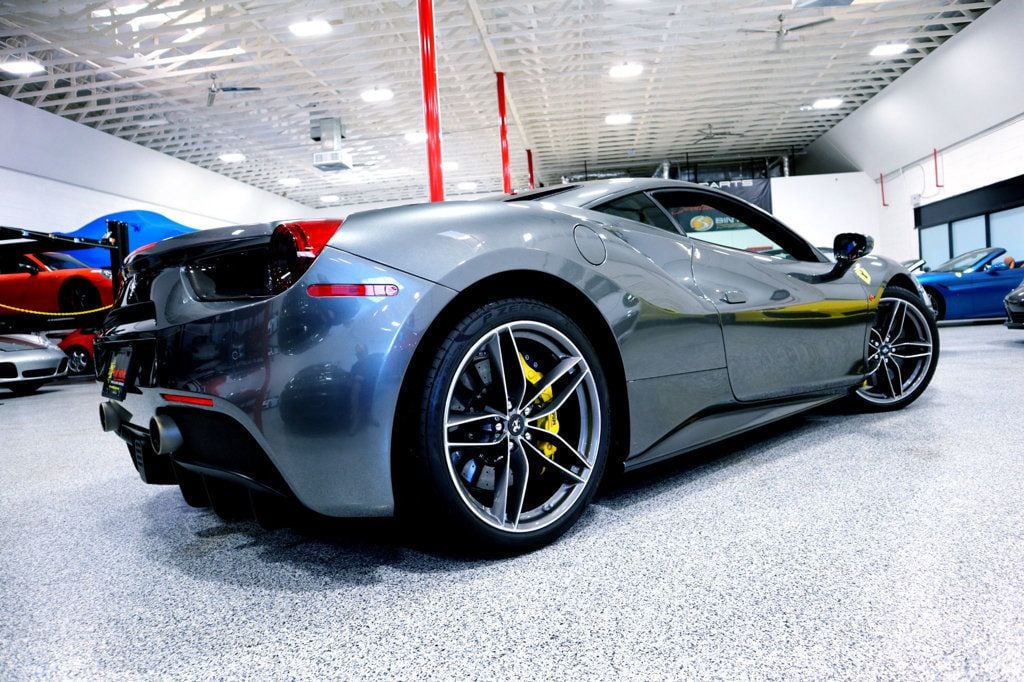 2017 Ferrari 488 GTB * ONLY 2K MILES...HUGE OPTIONS!!  - 22681955 - 10