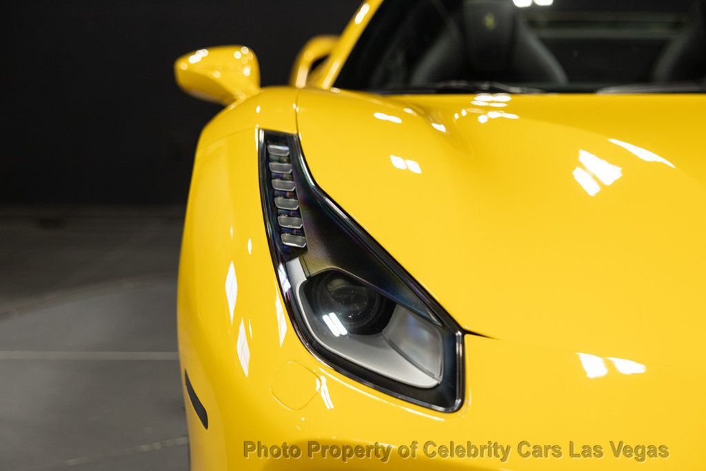 2017 Ferrari 488 Spider 488 Spider  - 22975066 - 26