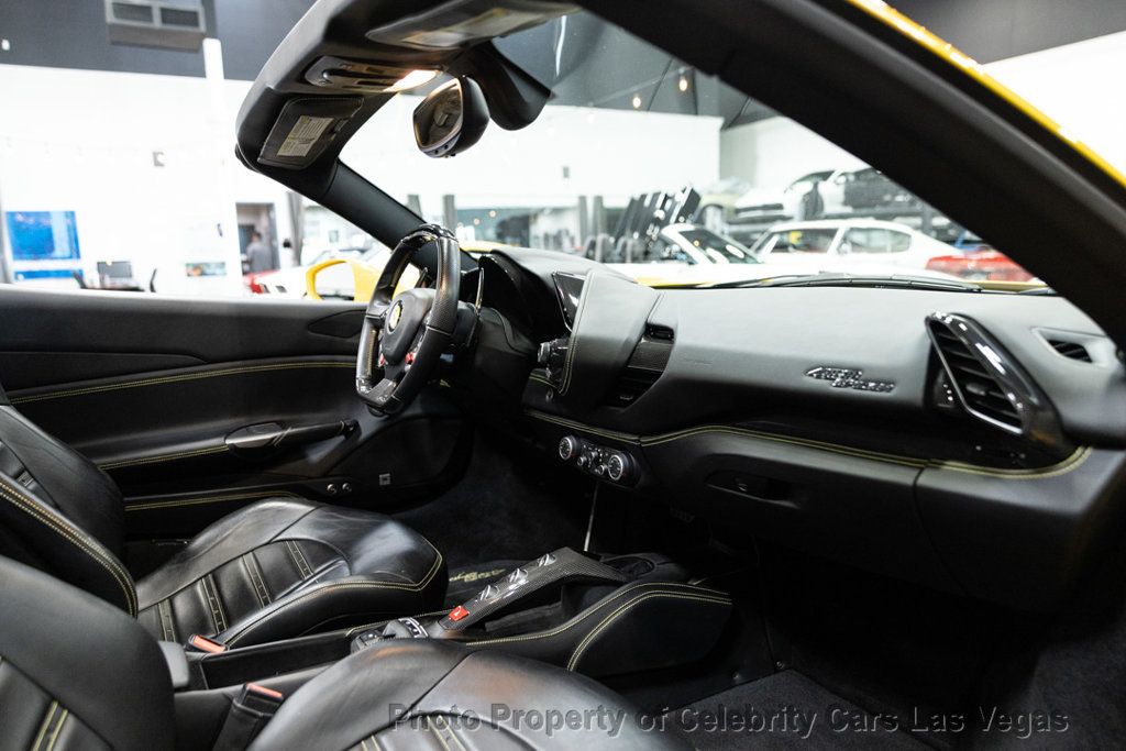 2017 Ferrari 488 Spider 488 Spider  - 22975066 - 55