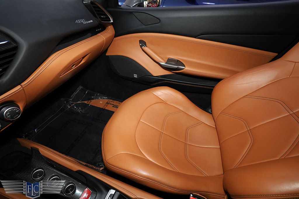 2017 Ferrari 488 Spider Convertible - 23017916 - 23