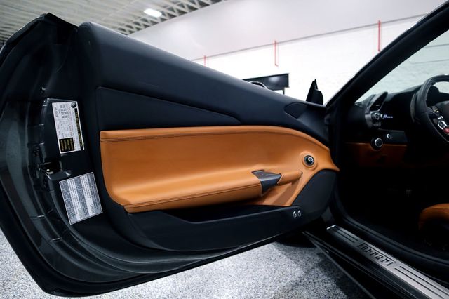 2017 Ferrari 488 SPIDER GRIGIO SILVERSTONE...SORRY SOLD! - 22777955 - 28