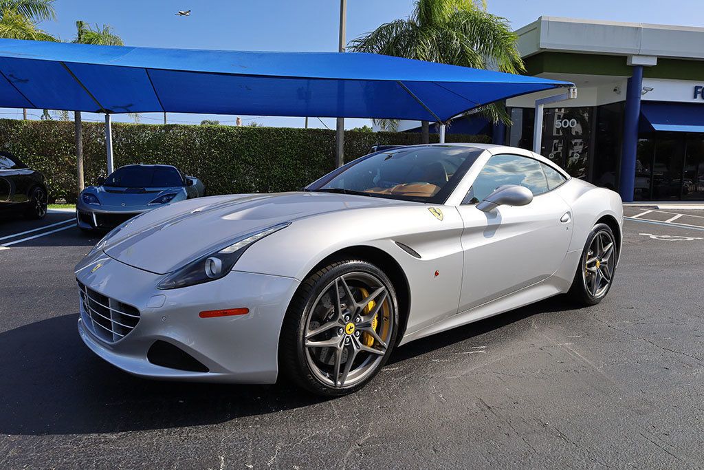 2017 Ferrari California T Convertible - 21707001 - 4