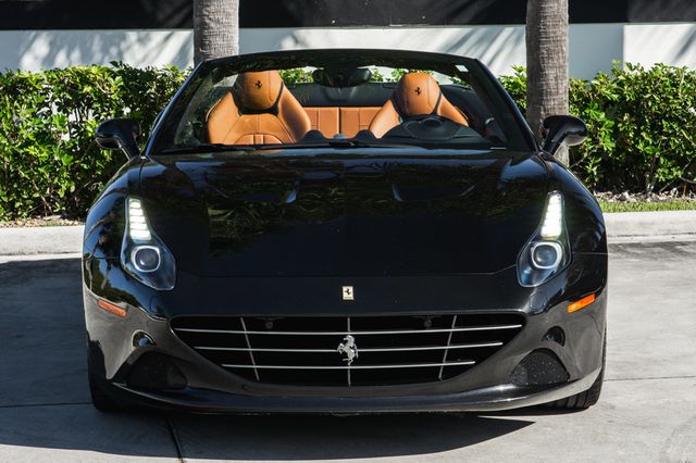 2017 Ferrari California T Convertible - 22969454 - 11