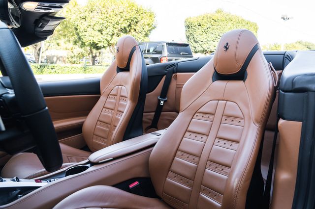 2017 Ferrari California T Convertible - 22969454 - 12