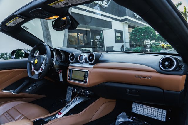 2017 Ferrari California T Convertible - 22969454 - 20