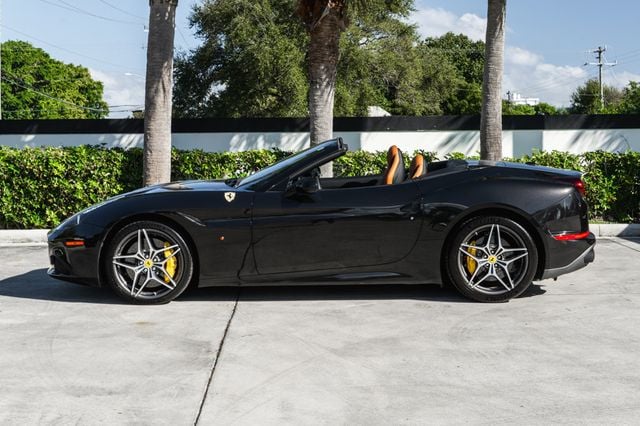 2017 Ferrari California T Convertible - 22969454 - 3