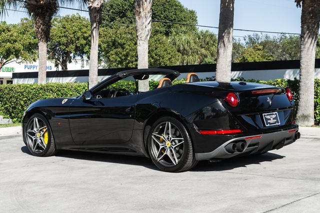 2017 Ferrari California T Convertible - 22969454 - 4