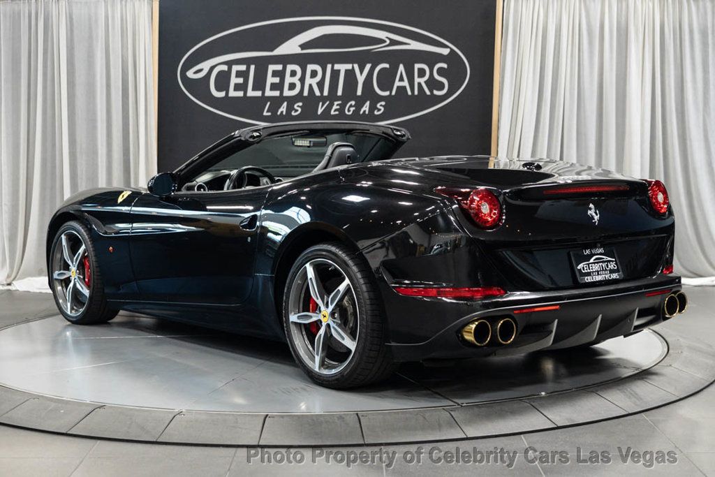 2017 Ferrari California T Convertible - 23074635 - 24